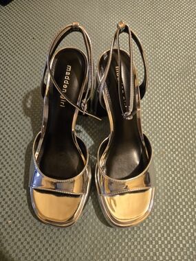 Madden Girl Metallic Silver Slingback Platform Heels